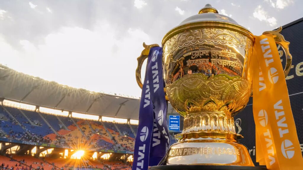 The journey of the 18th season of the Indian Premier League has reached its final stage. 1 The journey of the 18th season of the Indian Premier League has reached its final stage.