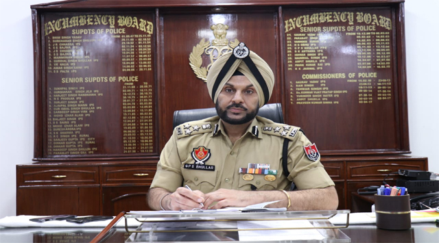 Drug Case 2025: Constable & His Accomplice Arrested 1 Drug Case