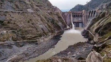 Chenab River Near Pakistan Dries Up Due To Closure Of Sluice Gates Of Salal & Baglihar Dam 1 Chenab River