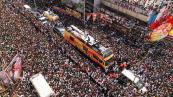 Stampede at Actor Thalapathy Vijay’s Political Rally: 39 Dead 1 Stampede at Actor Thalapathy Vijay’s Political Rally: 39 Dead