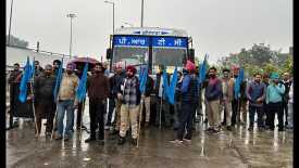 Punjab: Government Determined to Privatize State Transport Through Kilometre Policy. 1 Punjab: Government Determined to Privatize State Transport Through Kilometre Policy.